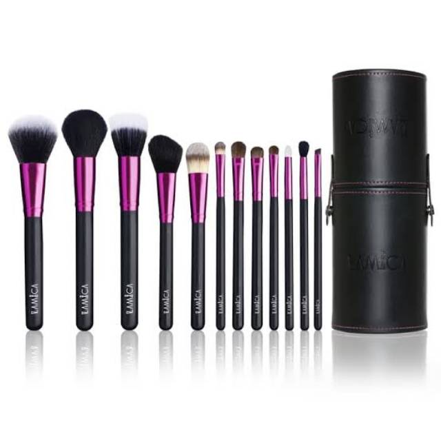 Lamica brush make up