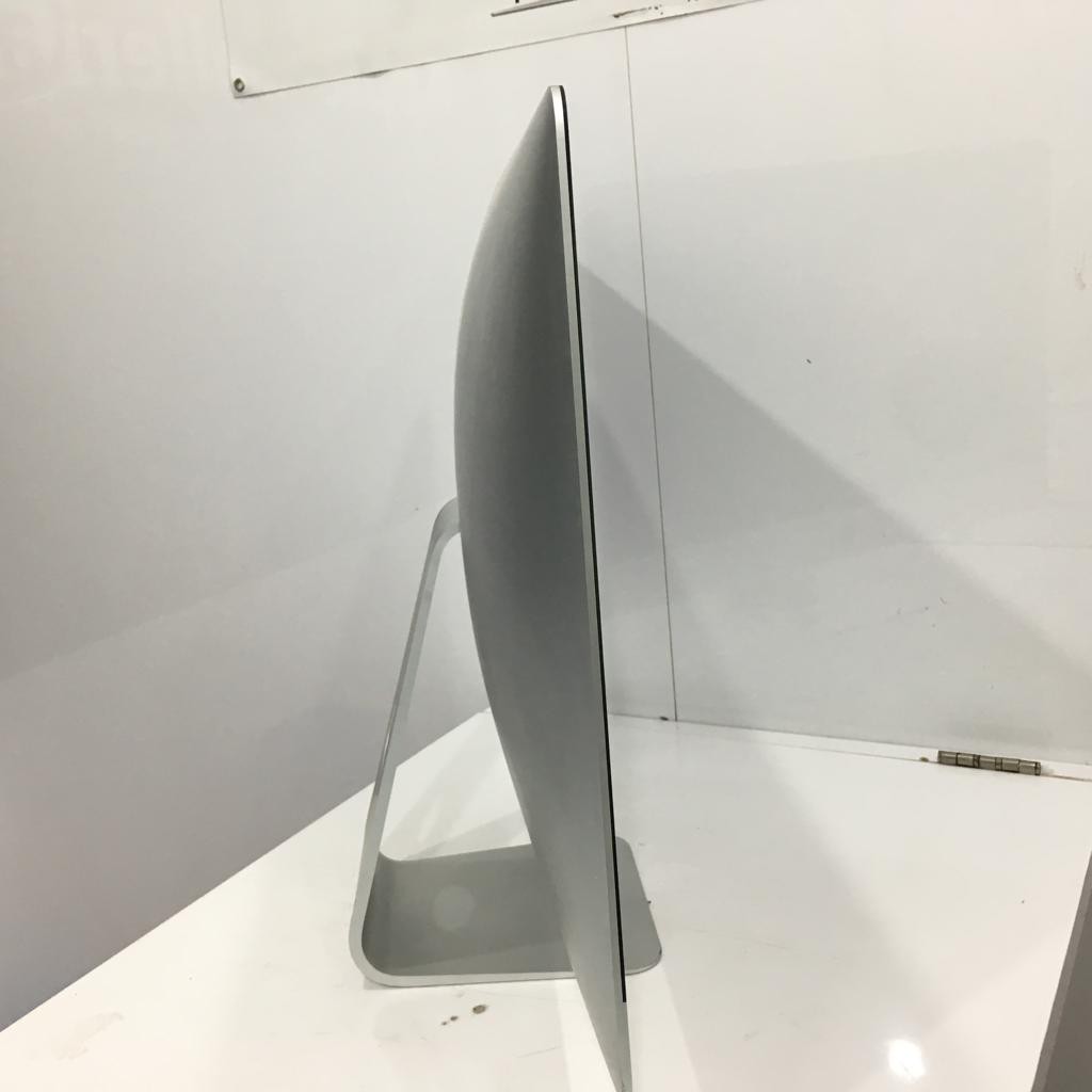 iMac Slim 27 inch Late 2013 Core i5 3.2GHz Ram 8 GB Hdd 1 TB