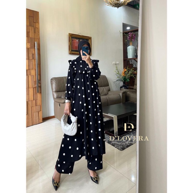 Ivona set by d'lovera