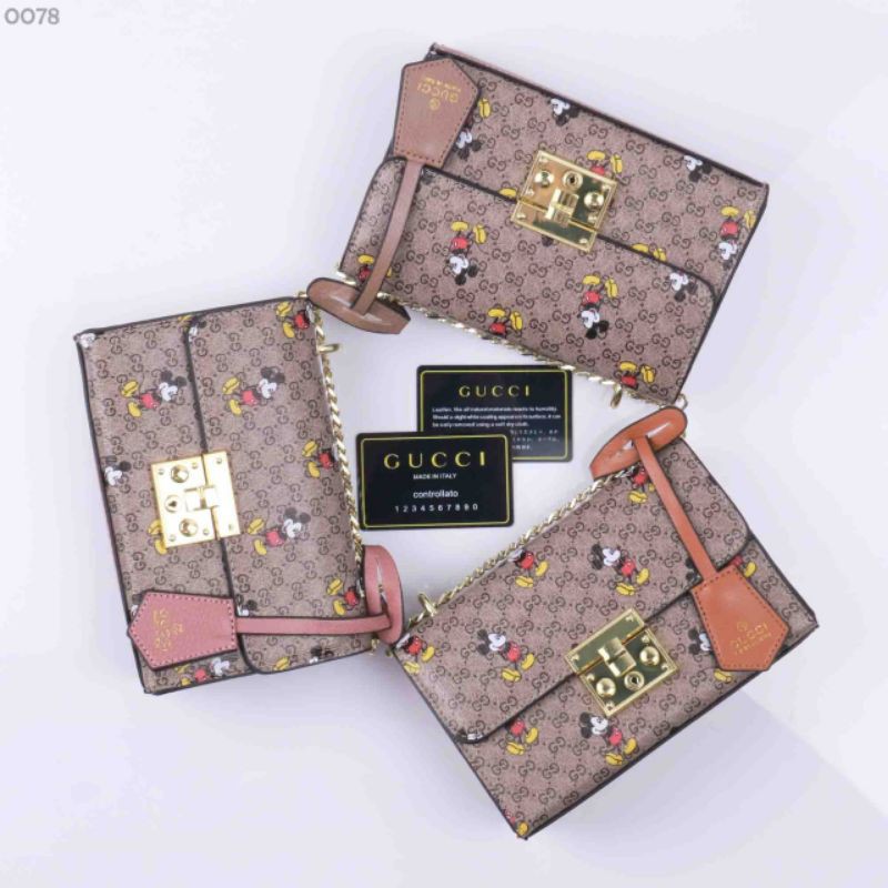 Disney x Gucci, Mickey Mouse's Padlock Mini GG CrossbodybagCode: MD0078