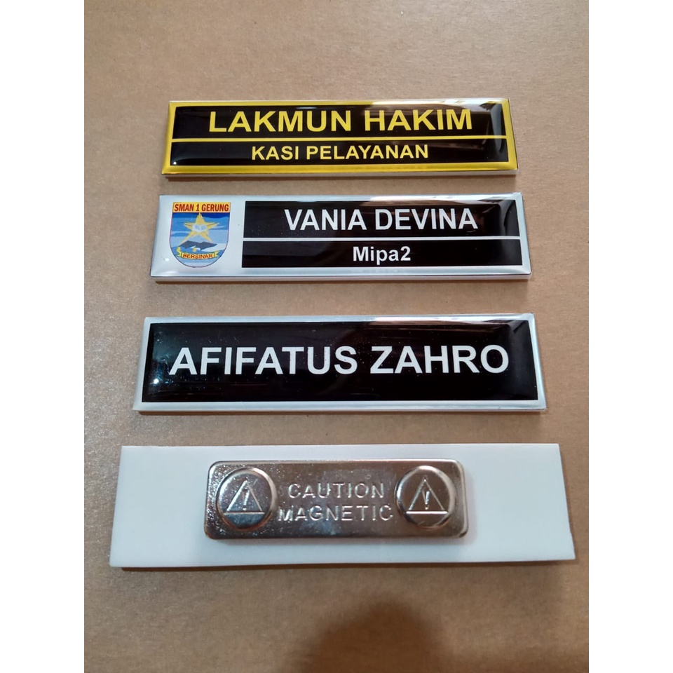

Name Tag /Nama Dada/Papan Nama-Akrilik Custom Satuan-Proses Cepat