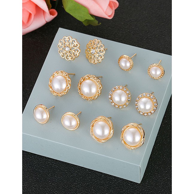 LRC Anting Tusuk Fashion Golden Pearl Flower Hollow Alloy Pearl Earring D84469