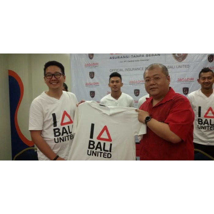 Kaos Tshirt Baju Combed 30S Distro I Love Bali United