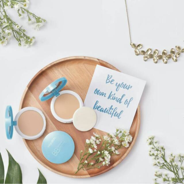 Wardah Lightening BB cake powder