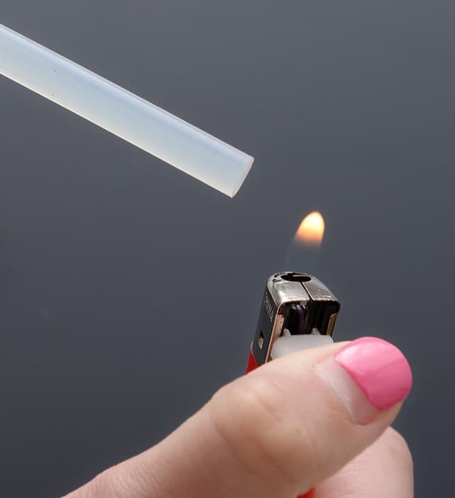 

Glue Stick / Lem Batangan / Lem Bakar (20cm)