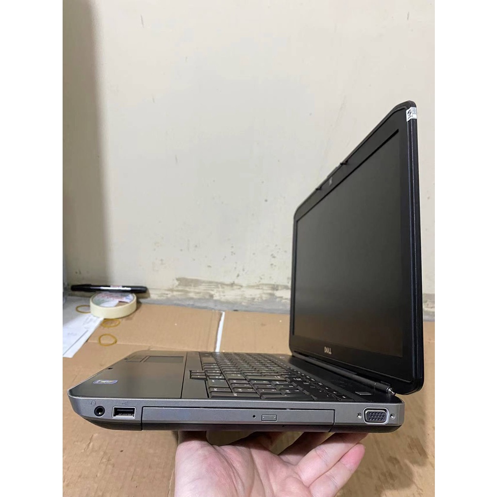 Laptop Dell Latitude E5530 Core Celeron i3 i5 i7 - Layar 15,6&quot; inch Bonus Tas