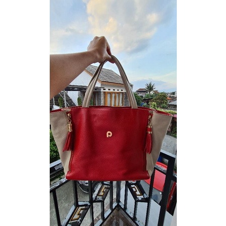 [Preloved] Authentic Papillon Leather's Bag