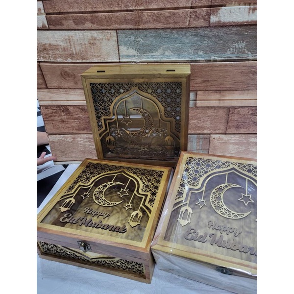 Box Kayu Lebaran Ukir