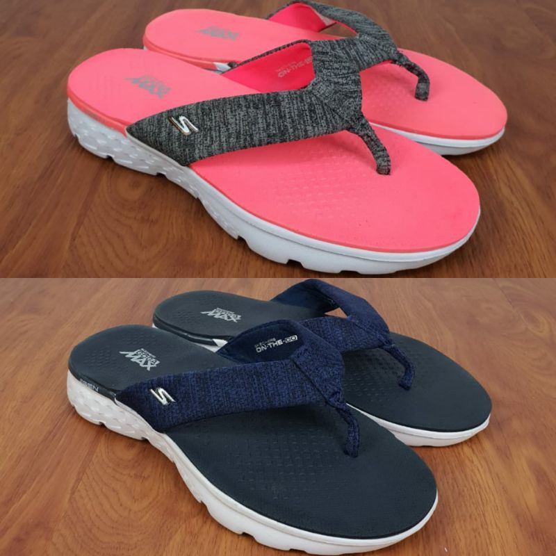 Sandal Skechers Pria Wanita/Sandal Jepit Skechers/Sandal SKECHERS GOGA MAX CANVAS/Sandal Skechers