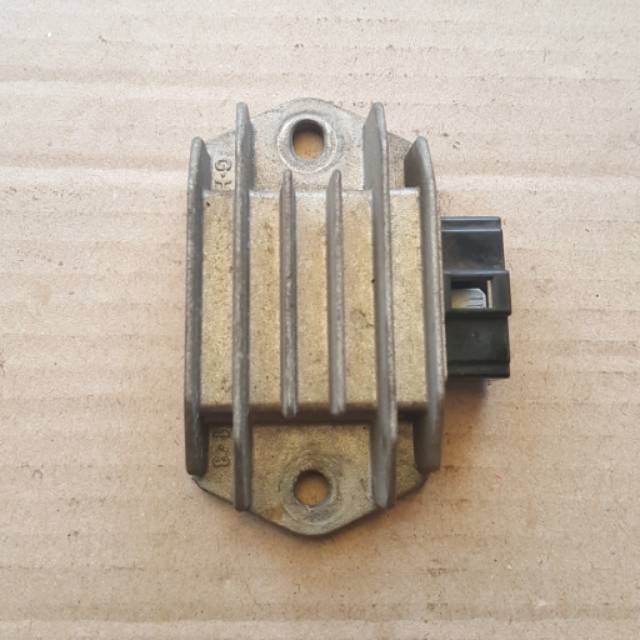 Original Kiprok Verza ( Regulator / Rectifier )