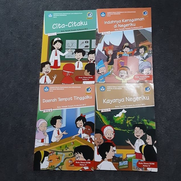 

❤BISA COD❤ Paket Buku Tematik SD Kelas 4 Semester 2 K 13 Rev 2018 Tema 6 7 8 9
