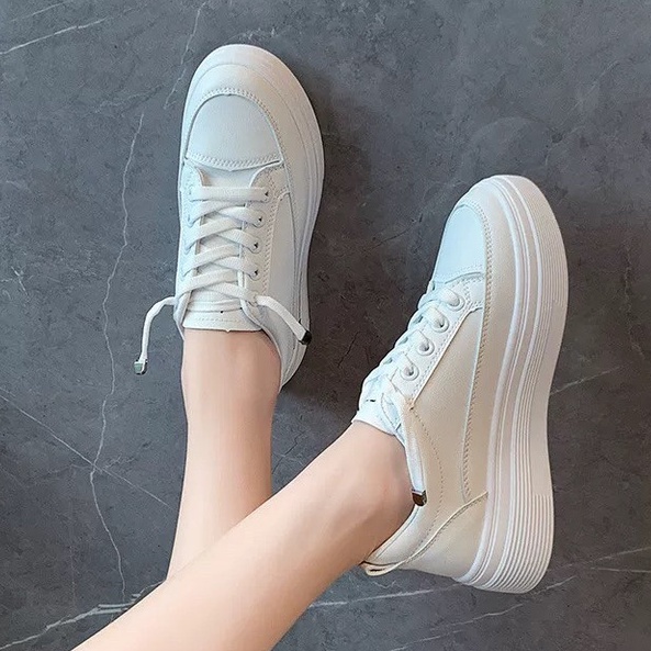 AVANCEID 1823 Sepatu Sneakers Wanita Sekolah Olahraga Sport Hitam Putih Import