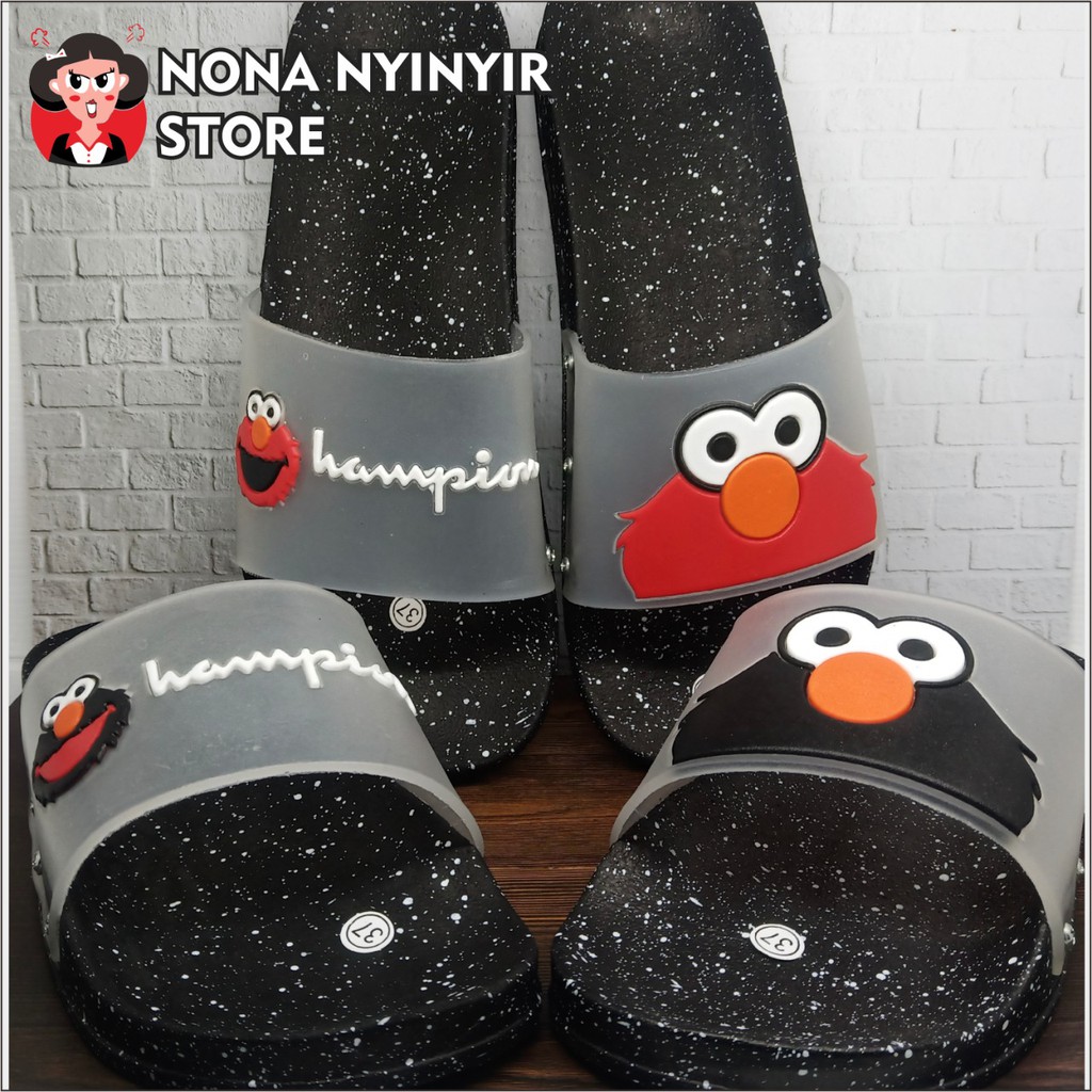 SANDAL SLIDE JELLY ELMO SOL HITAM