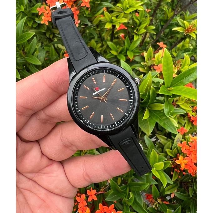 jam tangan wanita  RIPCURL karet