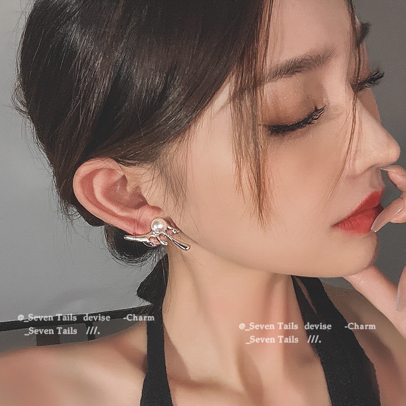 Anting Mutiara Gaya Hip Hop Untuk Aksesoris