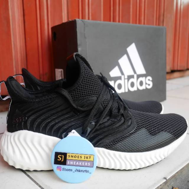 SEPATU ADIDAS ALPHABOUNCE INSTINCT BLACK WHITE