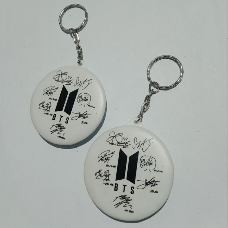 Gantungan Kunci BTS LOGO 44mm Keychain BTS Freebies