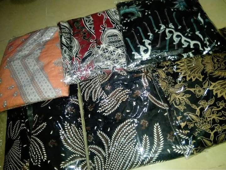 Gamis Batik Kembang Muda