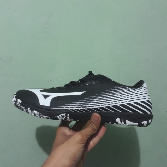 Sepatu Futsal Mizuno Basara Sala Pro In