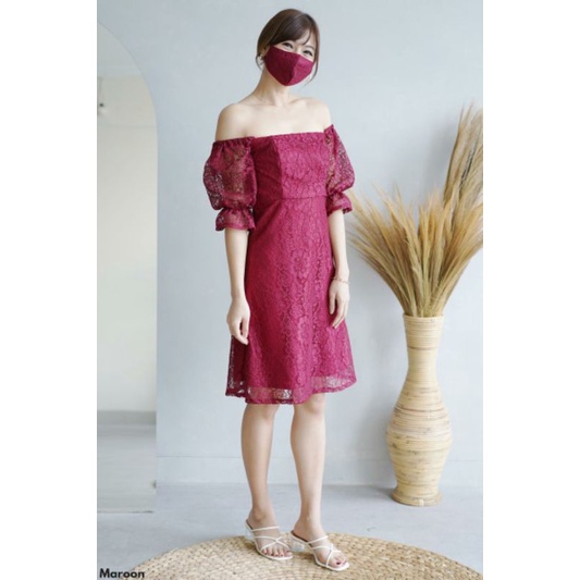 Dress Brukat Midi Lengan Balon