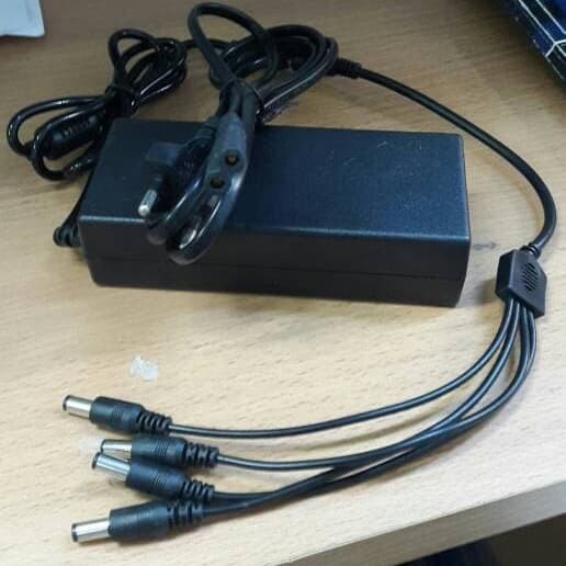 Power Supply ADAPTOR 12V 5A+KABEL CUMI CABANG 4 UNTUK KAMERA CCTV