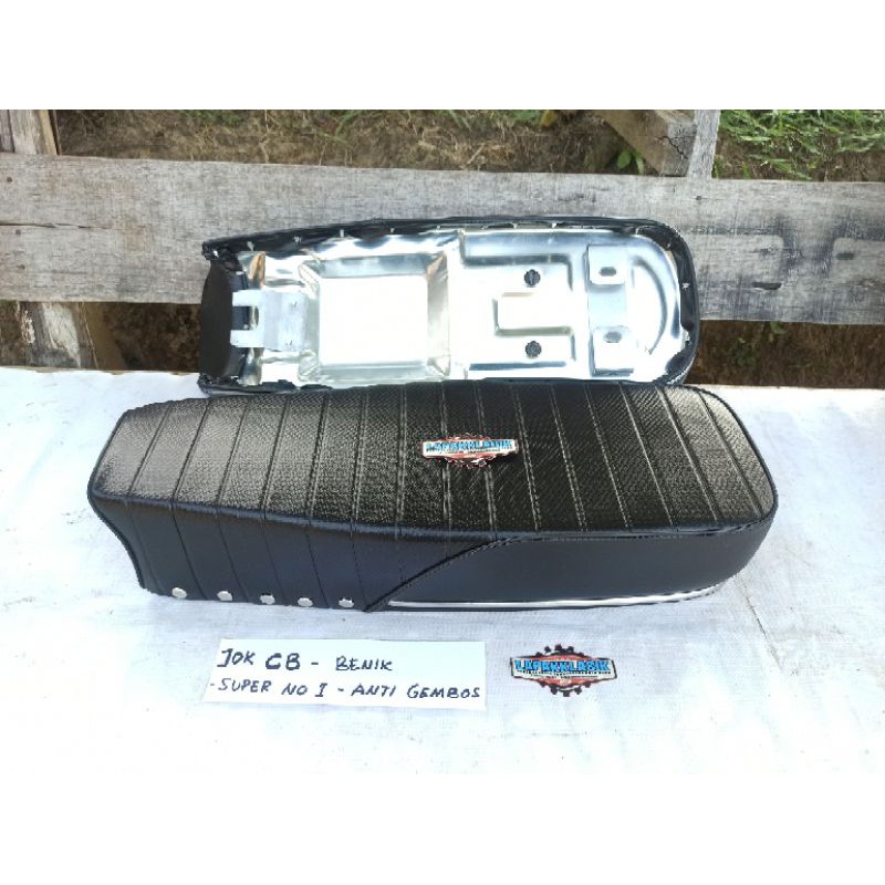 Jok CB Benik CB 100 / CB 125 / CB Gelatik Super Lantai Plat Galvanis Kulit Karbon Busa Anti Gembos
