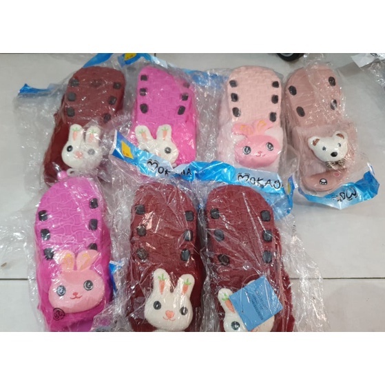 Sandal Boneka Beruang/  Kelinci Bulu Anak Perempuan no. 28/ 17.5 cm