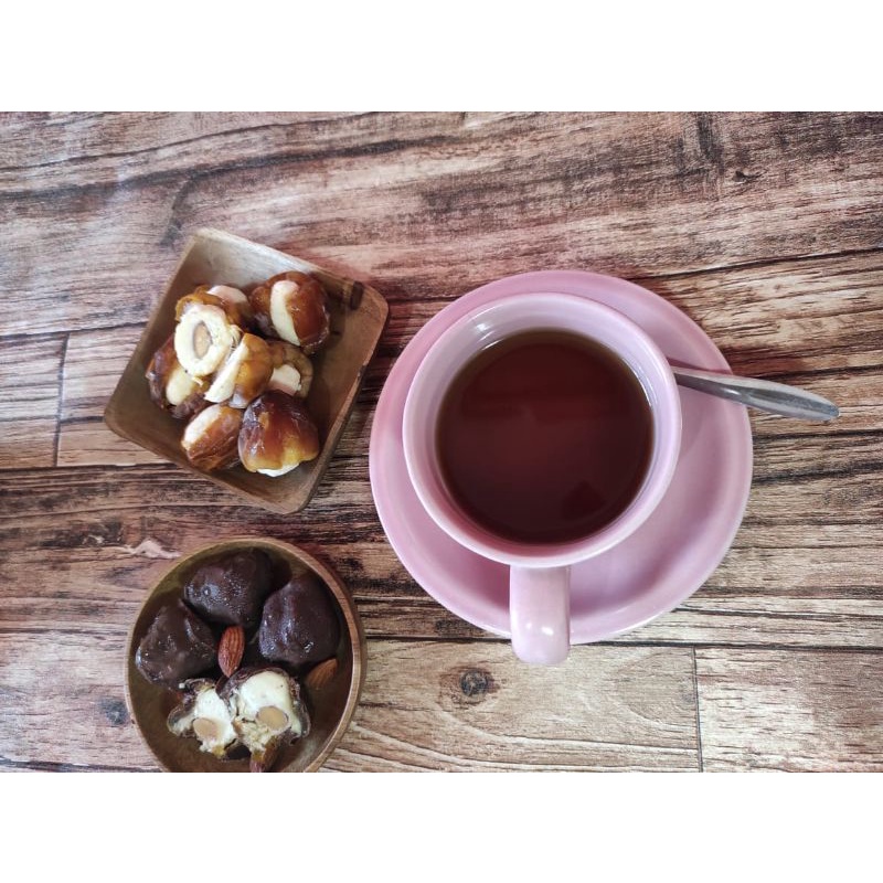 

Zeenat Tamr Dark Choco (Cokelat, Kurma & Almond)