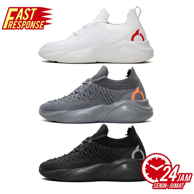 SEPATU SNEAKERS ORTUSEIGHT GALACTIC
