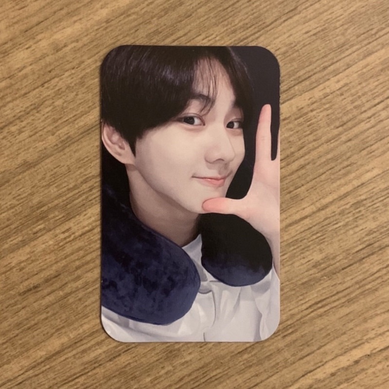 photocard enhypen jungwon neck pillow