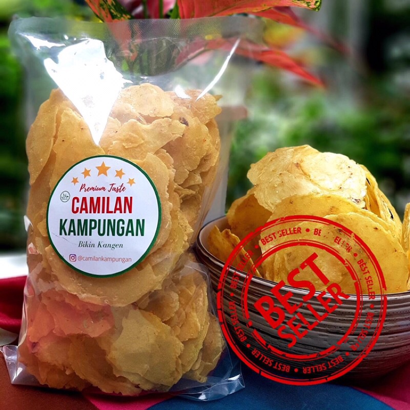 

Emping Tawar Mlinjo Besar Original Mentah 250 gr Khas Solo dengan Premium Taste Makanan Ringan Camilan Kampungan Tradisional Gurih Enak Laris Oleh-oleh Best Seller