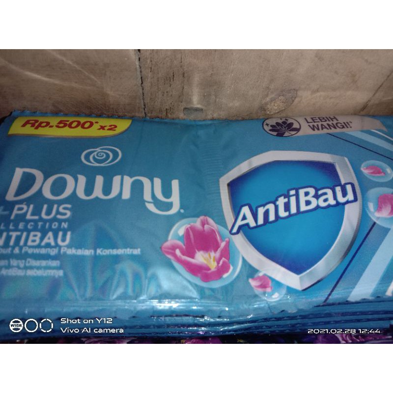 Downy Dobel Gopek / Downy Anti Bau / Downy Anti Apek