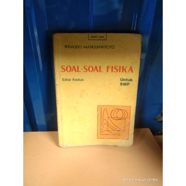 Buku Soal soal fisika Widagdo mangunwiyoto