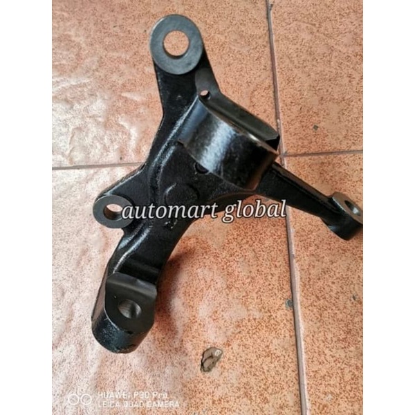 knukle as depan isuzu panther 1pc