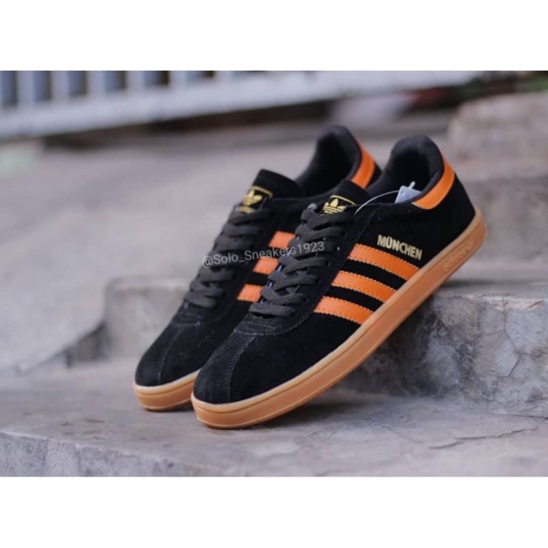 TERLARIS SEPATU SNEAKERS KASUAL Adidas Spezial / Munchen / Samba / Hamburg MURAH Bayar Di Tempat-Munchen Htm Oren