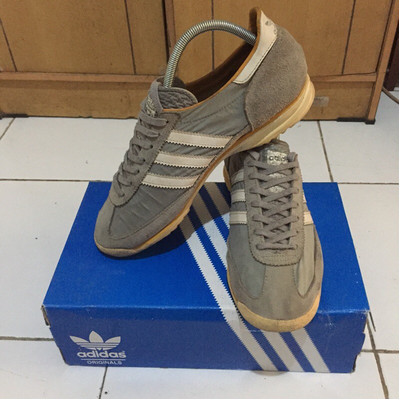 AdidasSL72