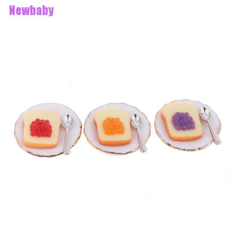 (Newbaby) 3pcs / set Miniatur Piring + Sendok Roti Panggang Skala 1: 12 Untuk Aksesoris Rumah Boneka