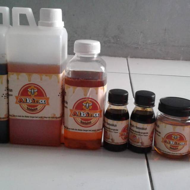 

Madu Albina ( Madu asli dari lebah liar)