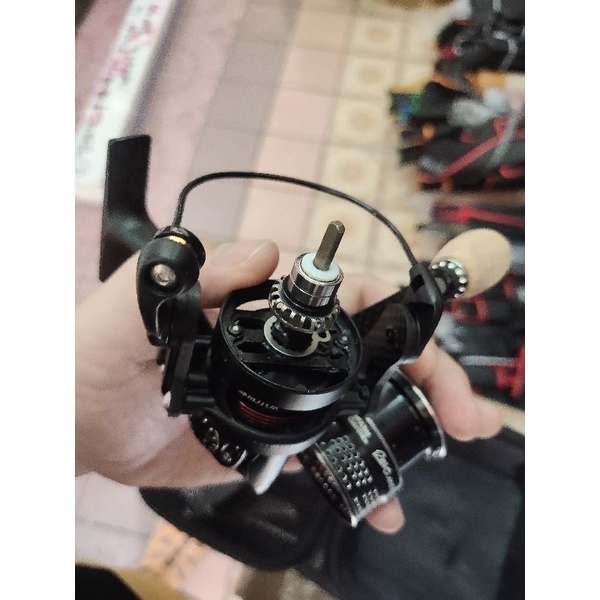reel abu garcia revo mg xtreme 2000 sh spinning power handel