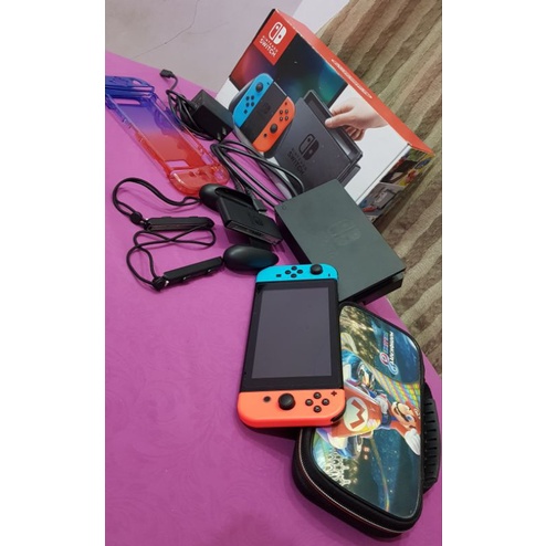 Nintendo Switch V1 OFW Neon Fullset (Second Like New)