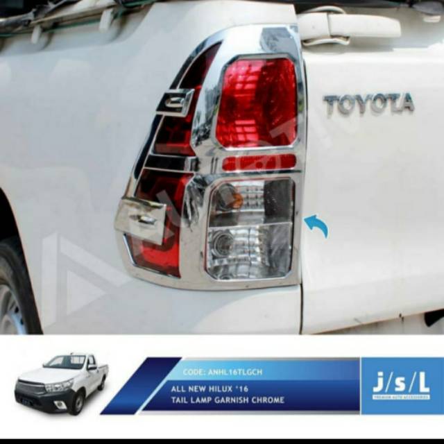 Garnish lampu belakang Toyota all new Hilux/ tail lamp garnish Hitam &amp; Chrome jsl