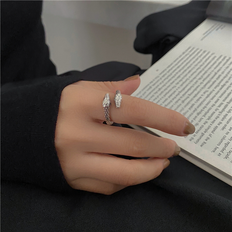 Cincin Desain Ular Untuk Aksesoris