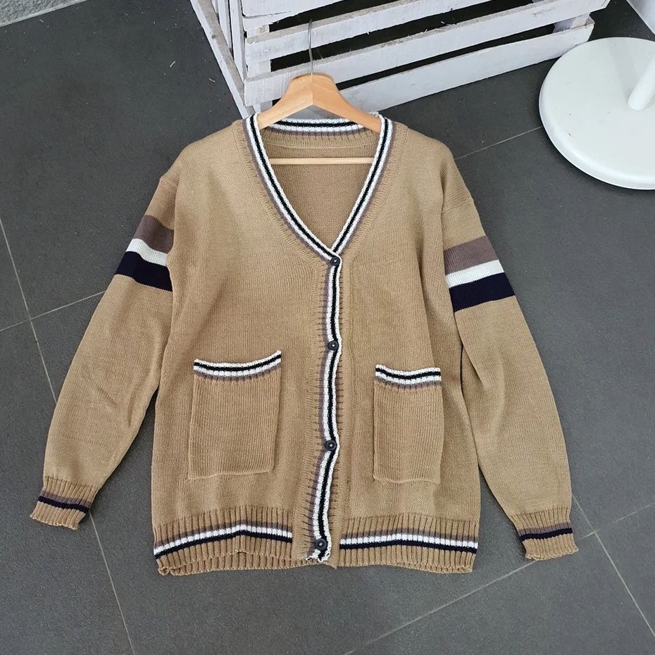 Netral Knit Sweater &amp; Cardigan Outher Wanita Rajut Lengan Panjang Korean Style