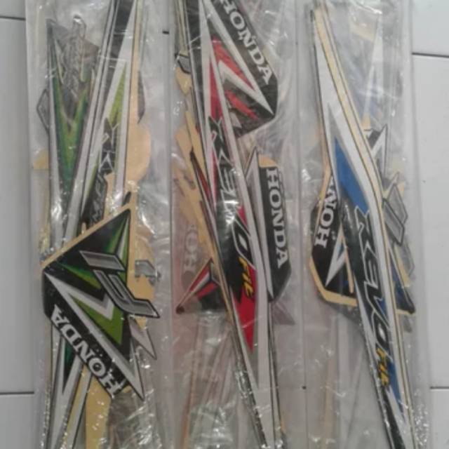 Striping revo fit fi 2016