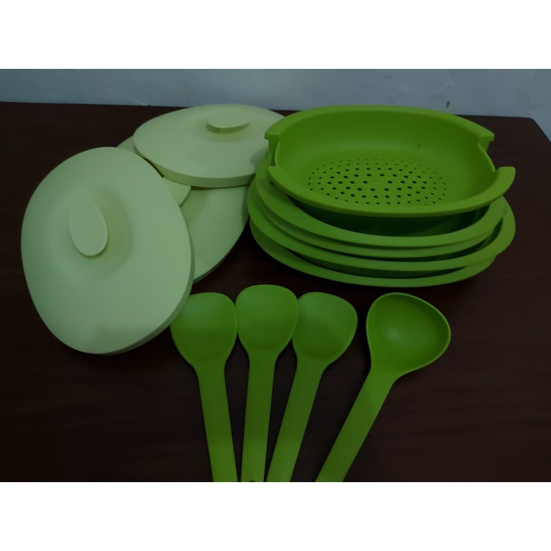 Preloved blossom set tupperware