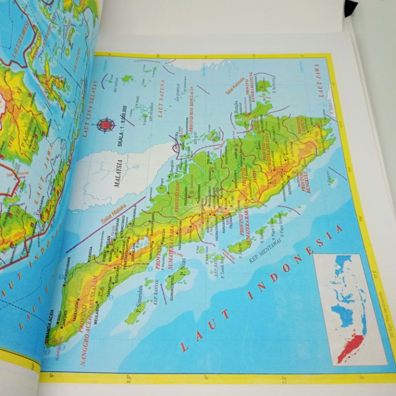 buku atlas besar indonesia dan dunia edisi 38privinsi A4(24×32cm)