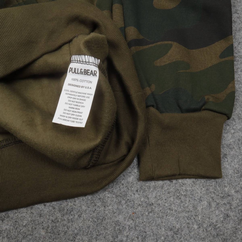 Sweater Hoodie Camo Pull &amp; Bear Full Tag &amp; Label Sweater PULL &amp; BEAR CAMO HIJAU EMBROID EMBROIDERY