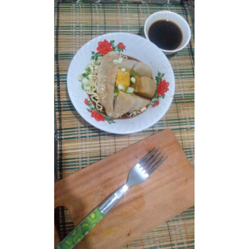 

Pempek kapal selam 15K/pcs