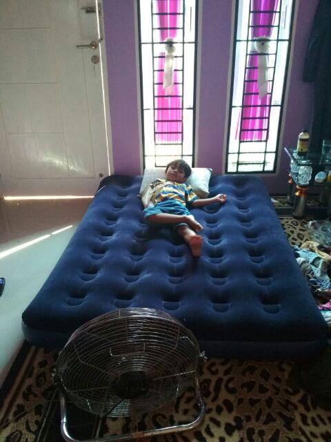 Bestway Flocked Air Bed Double Kasur Ranjang Angin + Pompa Angin 12