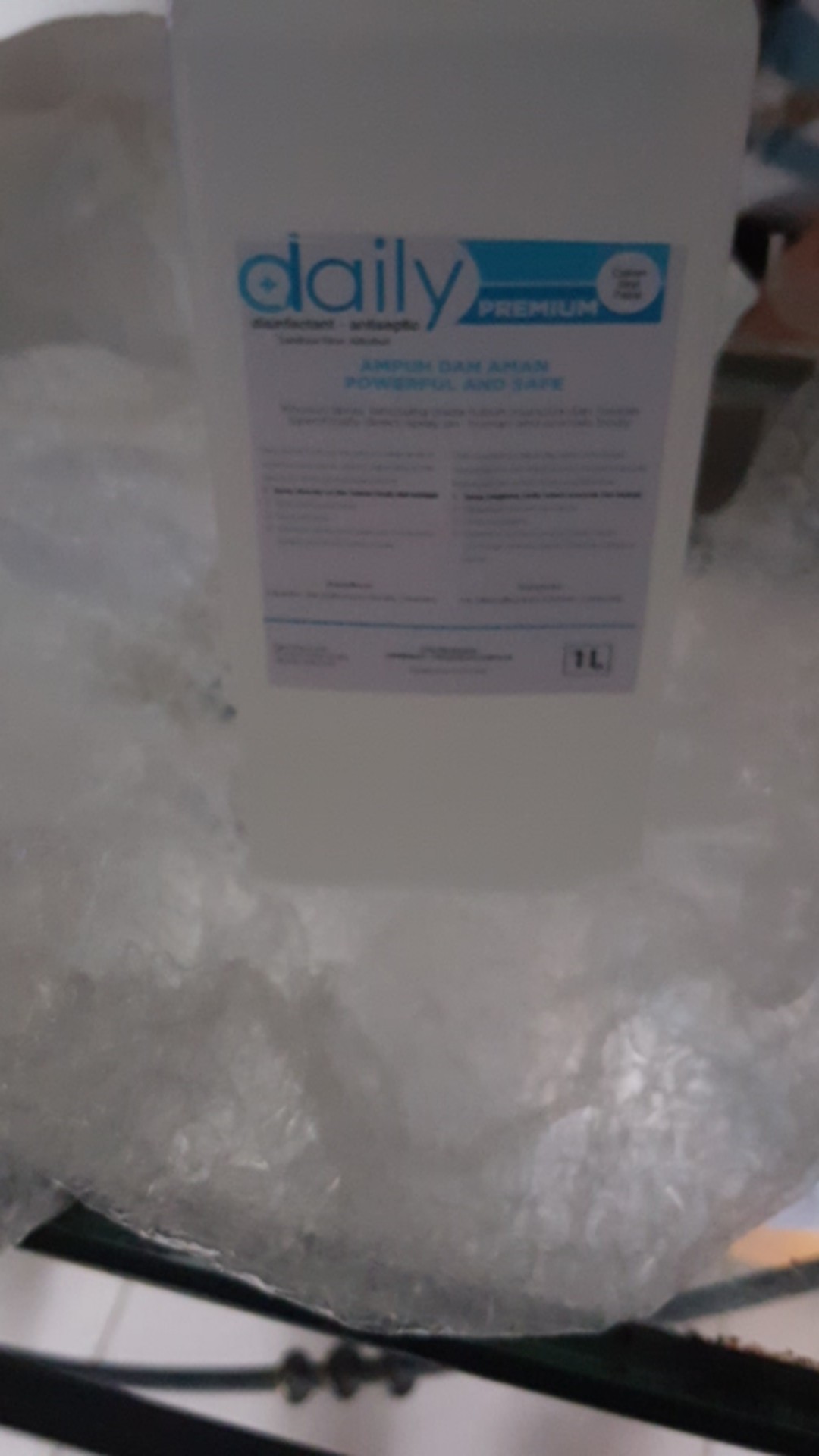 Desinfektan Daily Premium Disinfektan Antiseptic 1 Liter